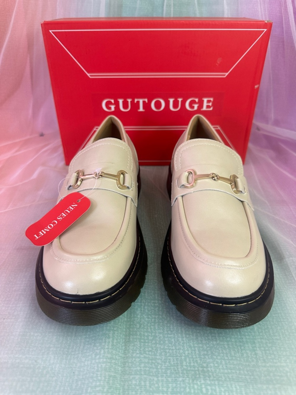 Gutouge Cream Leather Loafers with Gold Bit